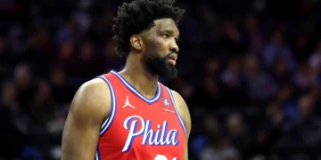 Joel Embid, astro do Philadelphia 76ers (foto: NBA.com)